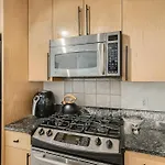 Sunlight Sanctuary 2Bed - 2Bath