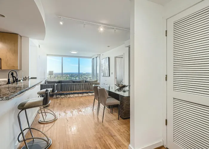 Sunlight Sanctuary 2Bed - 2Bath